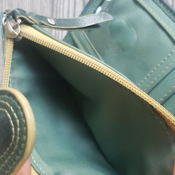 Fossil green and blue floral bifold wallet - Picture 6 of 6